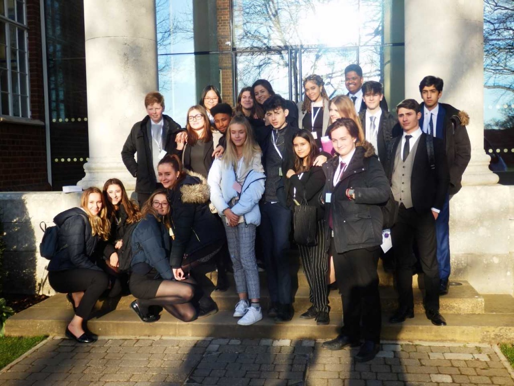 Students at Haileybury.jpg